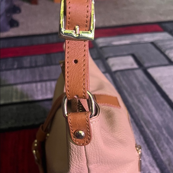 Valentina Elegant Tan Leather Women's Bag - Picture 6 of 13